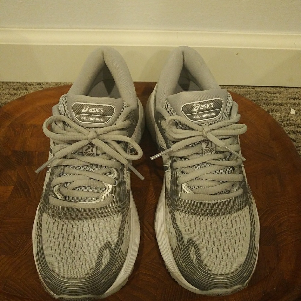 Asics Gel-Nimbus 21 Size 6.5